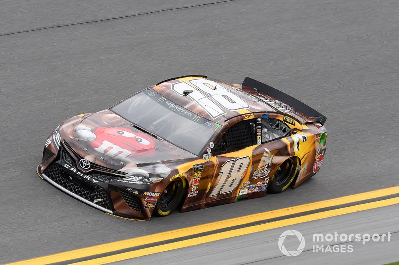 #18: Kyle Busch, Joe Gibbs Racing, Toyota Camry
