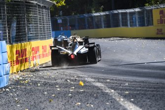 Oliver Rowland, Nissan e.Dams, Nissan IMO1, runs very wide
