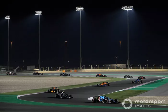 Fernando Alonso, Alpine A521, Pierre Gasly, AlphaTauri AT02, and Max Verstappen, Red Bull Racing RB16B