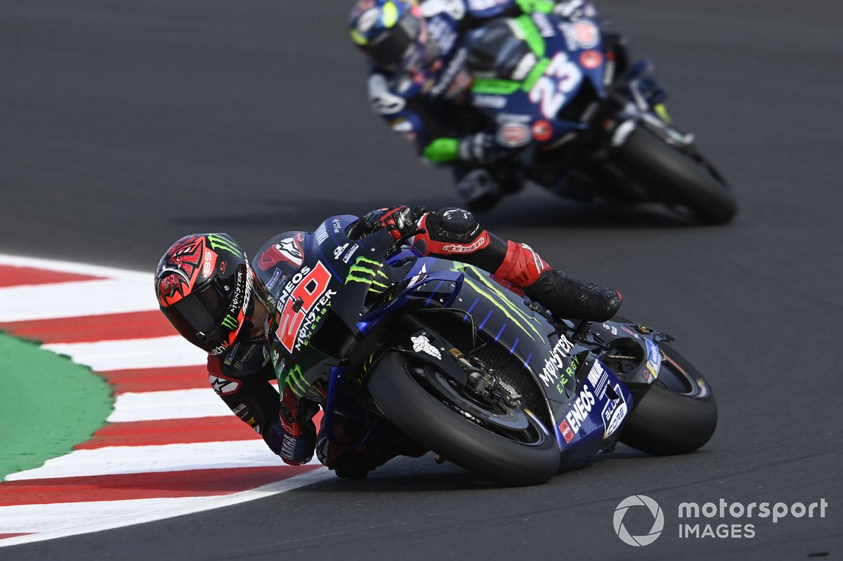 El Campeón del Mundo Fabio Quartararo, Yamaha Factory Racing celebra