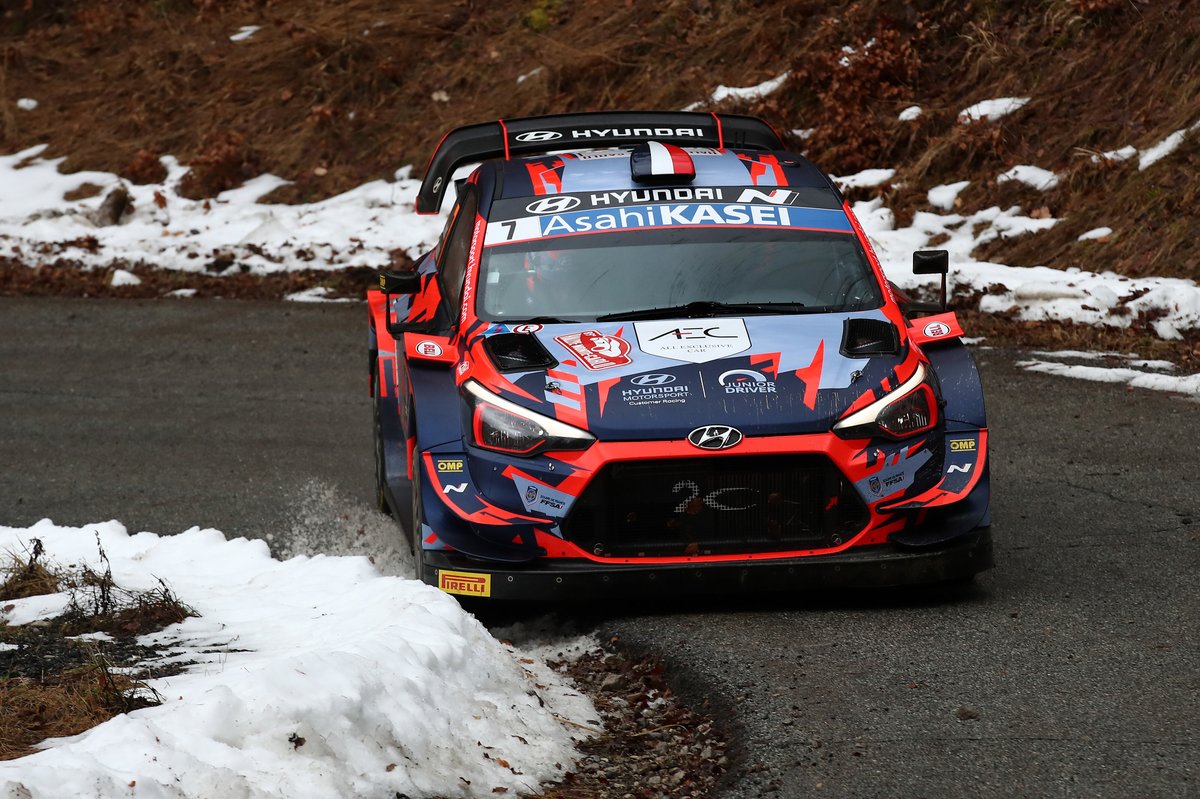 Pierre-Louis Loubet, Vincent Landais, Hyundai 2c Competition Hyundai i20 Coupe WRC