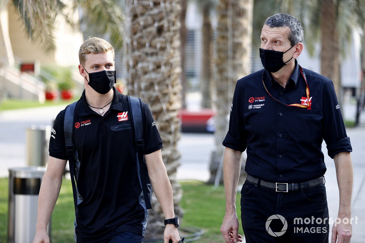 Guenther Steiner, Team Principal, Haas F1 and Mick Schumacher