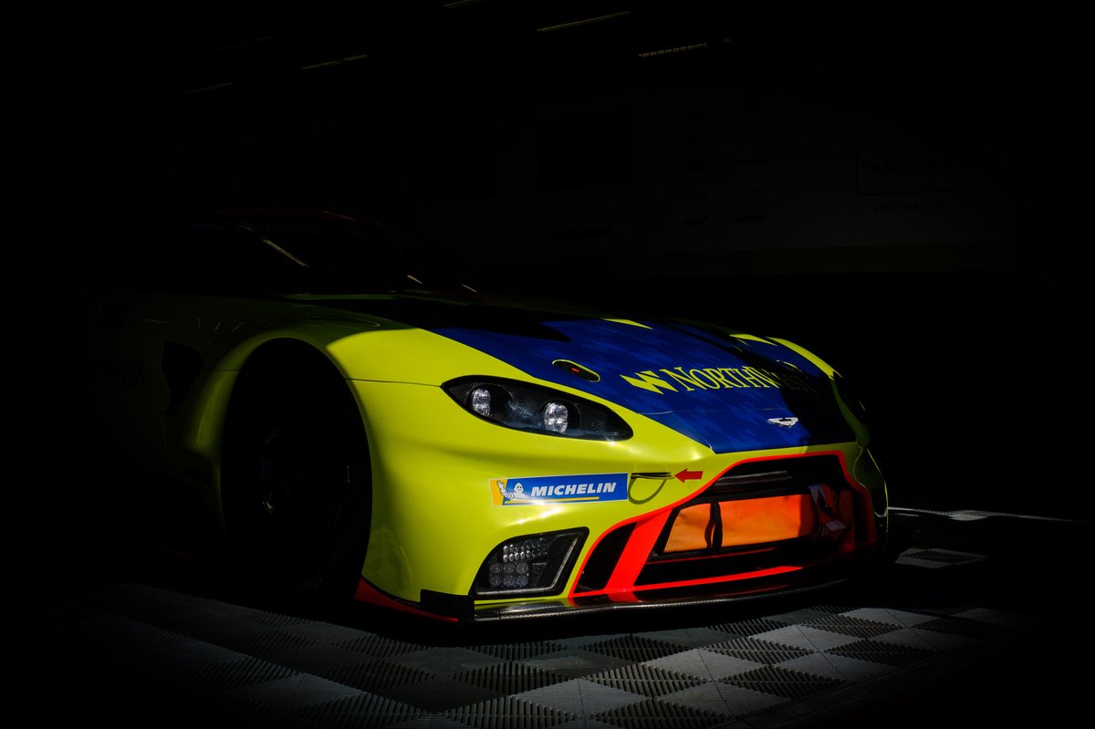 #98 Aston Martin Racing Aston Martin Vantage AMR: Paul Dalla Lana, Augusto Farfus, Marcos Gomes