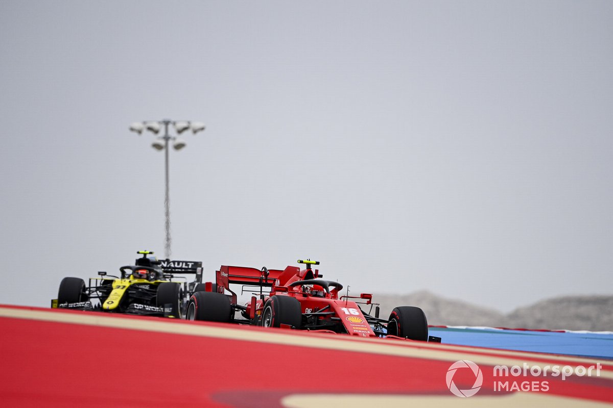 Charles Leclerc, Ferrari SF1000, Esteban Ocon, Renault F1 Team R.S.20