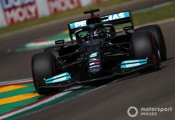 Lewis Hamilton, Mercedes W12