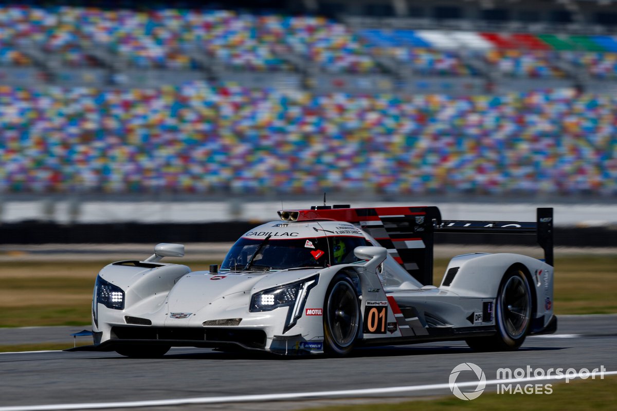 #01 Chip Ganassi Racing Cadillac DPi: Renger van der Zande, Scott Dixon, Marcus Ericsson, Kevin Magnussen