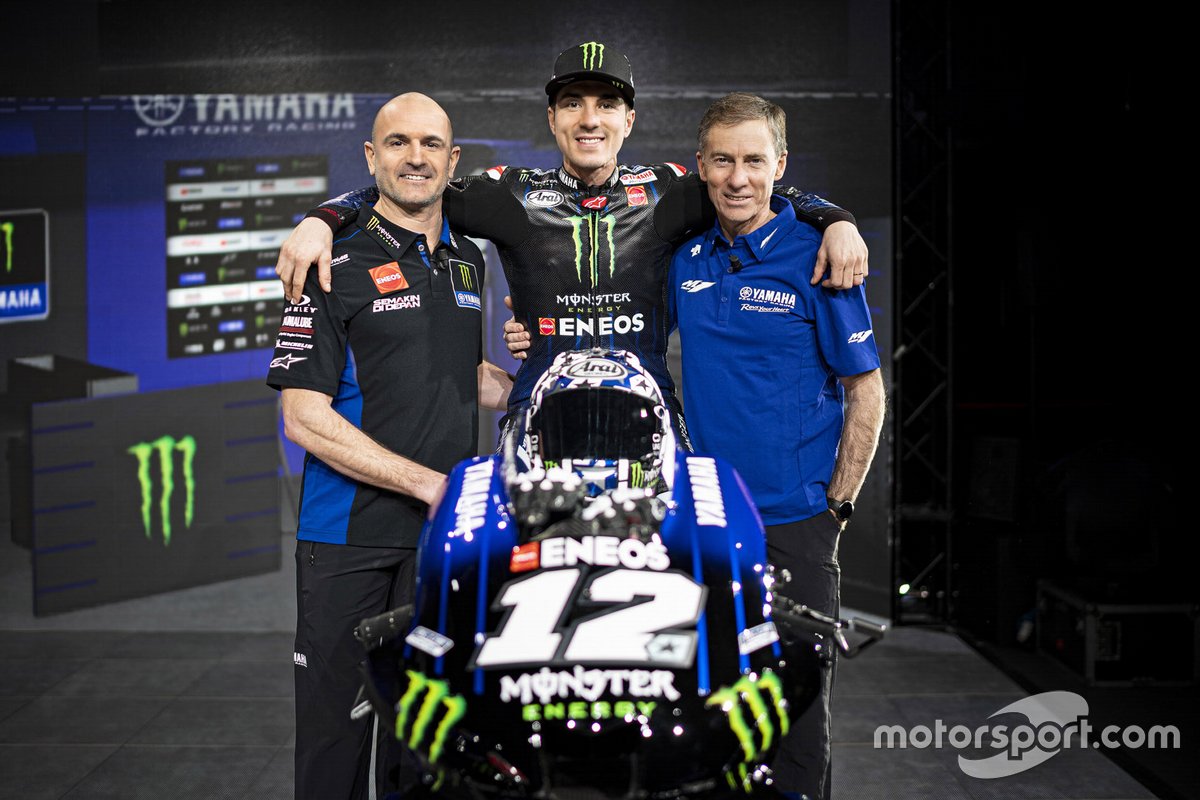 Massimo Meregalli, director del equipo Yamaha oficial de MotoGP, Maverick Viñales, Yamaha Factory Racing, Lin Jarvis, director general de Yamaha en MotoGP