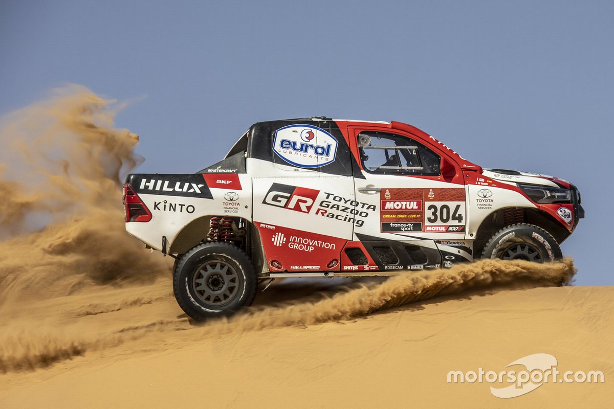 #304 Toyota Gazoo Racing Toyota Hilux: Giniel de Villiers, Alex Haro