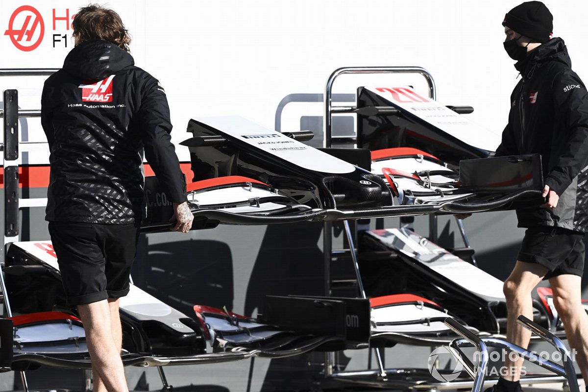El alerón delantero del Haas VF-20