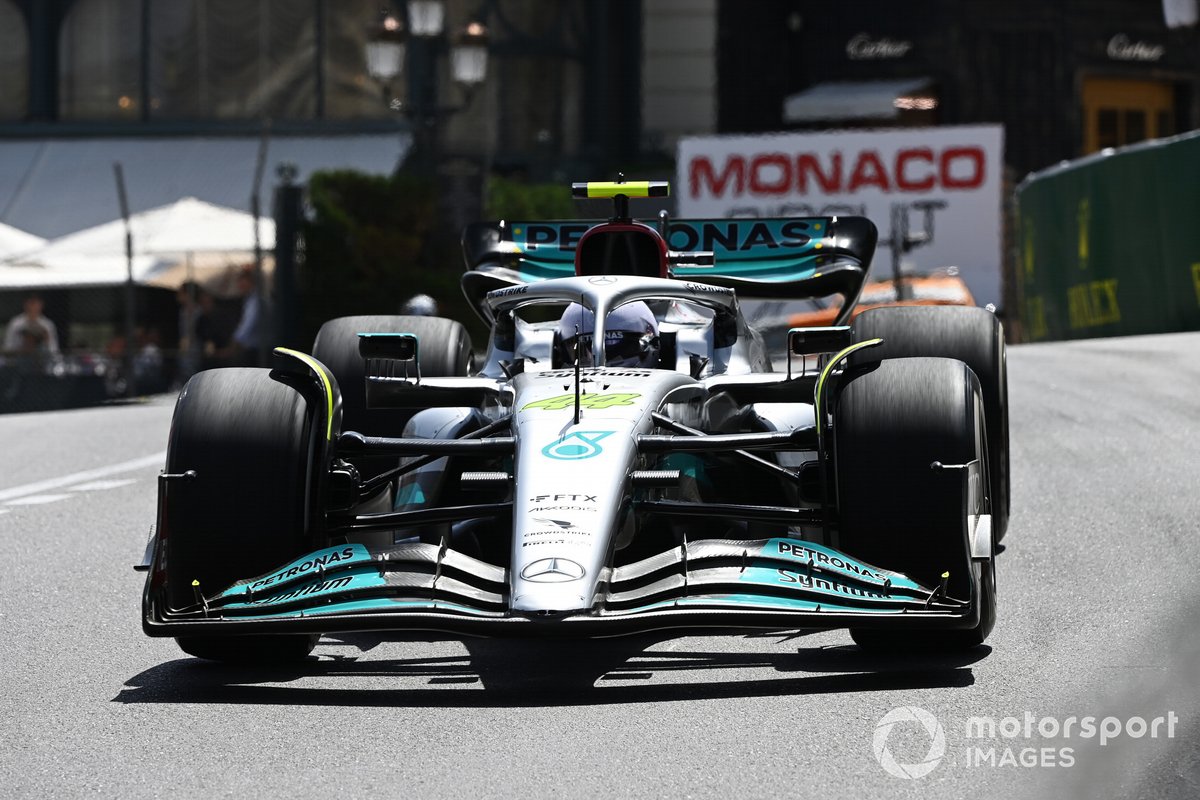 Lewis Hamilton, Mercedes W13