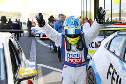 Sieger Florian Thoma, Liqui Moly Team Engstler, VW Golf GTI TCR