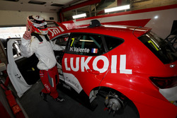 Hugo Valente, Lukoil Craft-Bamboo Racing, SEAT León TCR