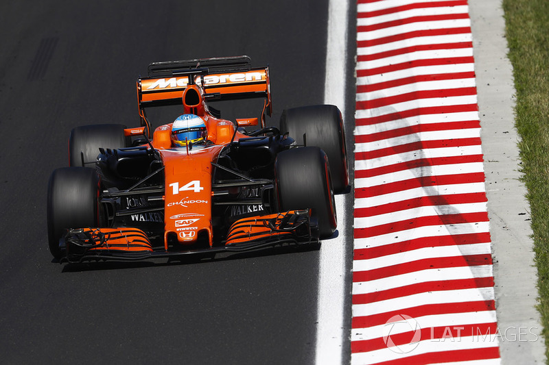 Com isso, a McLaren ultrapassou a Sauber no campeonato e fugiu da lanterna no geral.