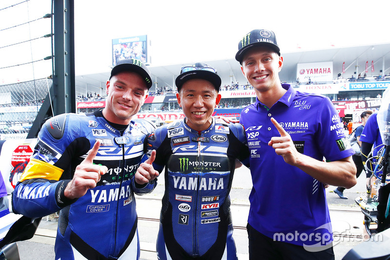 I vincitori #21 Yamaha Factory Racing Team: Katsuyuki Nakasuga, Alex Lowes, Michael Van Der Mark