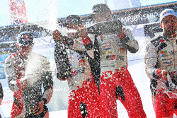 Podio: ganadores Esapekka Lappi, Janne Ferm, Toyota Racing, segundo lugar Elfyn Evans, Daniel Barrit