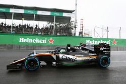 Nico Hulkenberg, Sahara Force India F1 VJM09, Jenson Button, McLaren MP4-31