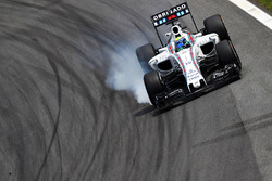 Felipe Massa, Williams FW38 bloque une roue au freinage