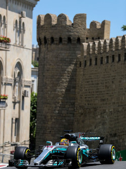 Lewis Hamilton, Mercedes-Benz F1 W08