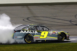Race winner William Byron, JR Motorsports Chevrolet