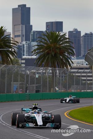 Valtteri Bottas, Mercedes AMG F1 W08, leads Lewis Hamilton, Mercedes AMG F1 W08