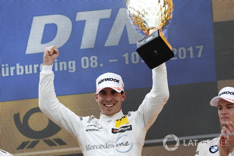 Podium: le vainqueur Robert Wickens, Mercedes-AMG Team HWA, Mercedes-AMG C63 DTM