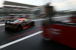 #61 Clearwater Racing Ferrari 488 GTE: Mok Weng Sun, Matt Griffin, Keita Sawa