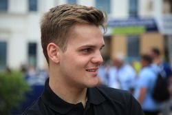 Dries Vanthoor, JMW Motorsport