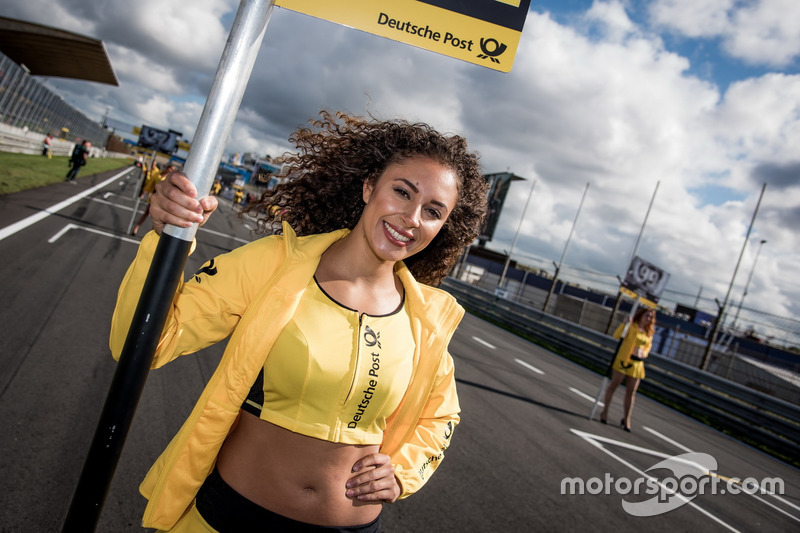 Grid girl