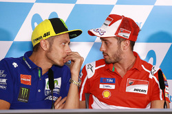 Valentino Rossi, Yamaha Factory Racing, Andrea Dovizioso, Ducati Team