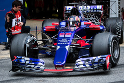 Daniil Kvyat, Scuderia Toro Rosso STR12