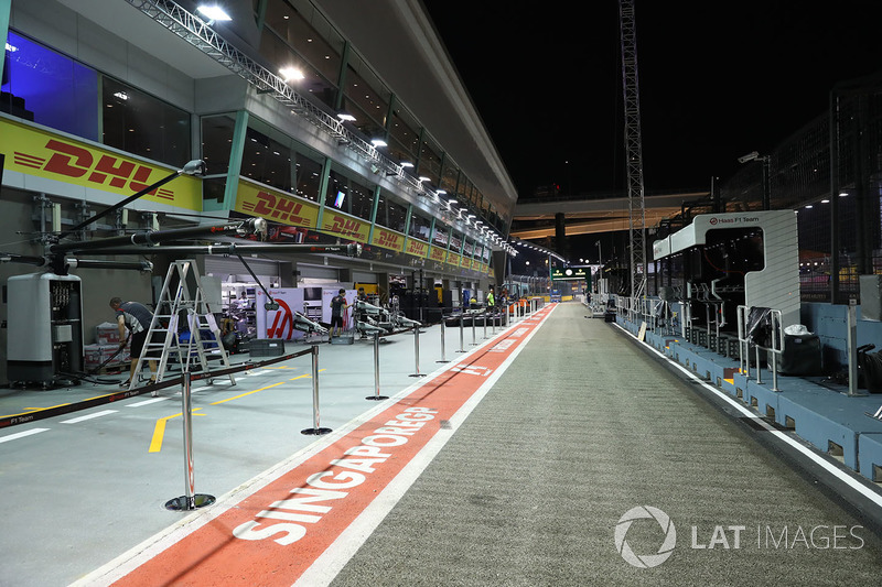 Pit lane