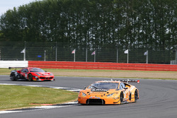 #27 Orange 1 Team Lazarus, Lamborghini Huracan GT3: Fabrizio Crestani, Gustavo Yacaman, Nicolas Pohl