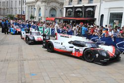 #1 Porsche Team Porsche 919 Hybrid: Neel Jani, Andre Lotterer, Nick Tandy, #2 Porsche Team Porsche 9