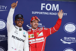 Polesitter Lewis Hamilton, Mercedes AMG F1, Sebastian Vettel, Ferrari