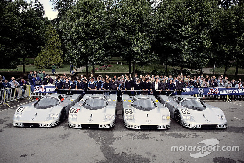 #61 Team Sauber Mercedes, Sauber C9 Mercedes-Benz: Mauro Baldi, Kenny Acheson, Gianfranco Brancatelli,   #62 Team Sauber Mercedes, Sauber C9 Mercedes-Benz: Jean-Louis Schlesser, Jean-Pierre Jabouille, Alain Cudini,   #63 Team Sauber Mercedes, Sauber C9 Mercedes-Benz: Jochen Mass, Manuel Reuter, Stanley Dickens