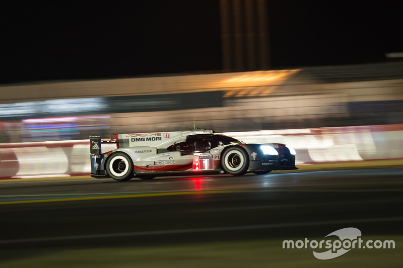 #1 Porsche Team Porsche 919 Hybrid: Neel Jani, Andre Lotterer, Nick Tandy