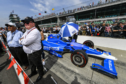 Tony Kanaan, Chip Ganassi Racing Honda, Chip Ganassi, Cary Agajanian