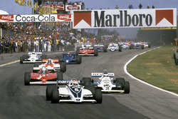 Arrancada: Nelson Piquet, Brabham BT49C líder
