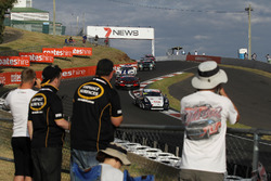 #40 Brookspeed, Porsche Cayman GT4 Clubsport: Aaron Mason, David Drinkwater, Adrian Watt