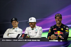 Press conference: polesitter Lewis Hamilton, Mercedes AMG F1, second position Nico Rosberg, Mercedes AMG F1, third position Daniel Ricciardo, Red Bull Racing