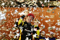 Race winner Simon Pagenaud, Team Penske Chevrolet