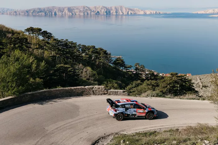 Adrien Fourmaux, Alexandre Coria, Hyundai World Rally Team Hyundai i20 N Rally1