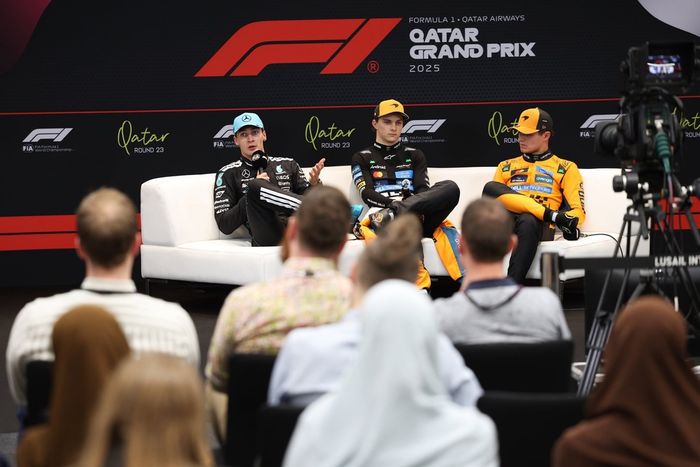 Lando Norris, McLaren, Oscar Piastri, McLaren, George Russell, Mercedes