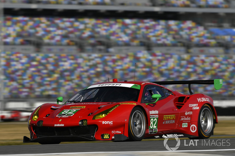 #82 Risi Competizione Ferrari 488 GT3, GTD: Ricardo Perez de Lara, Martin Fuentes, Santiago Creel, Miguel Molina, Matt Griffin