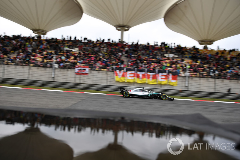 Lewis Hamilton, Mercedes-AMG F1 W09 EQ Power