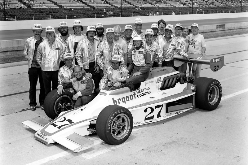 Janet Guthrie, Rolla Vollstedt e a equipe