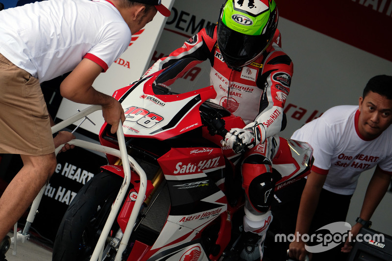 AP250: Awhin Sanjaya, Astra Honda Racing Team