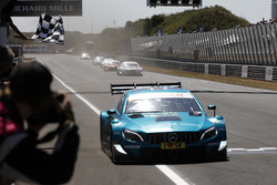 Race winner Gary Paffett, Mercedes-AMG Team HWA, Mercedes-AMG C63 DTM