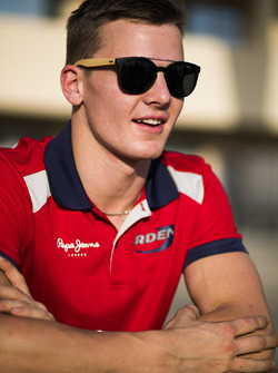 Niko Kari, Arden International
