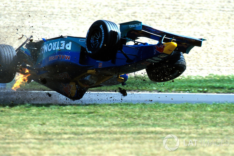 Pedro Diniz, Sauber Petronas C18, crash